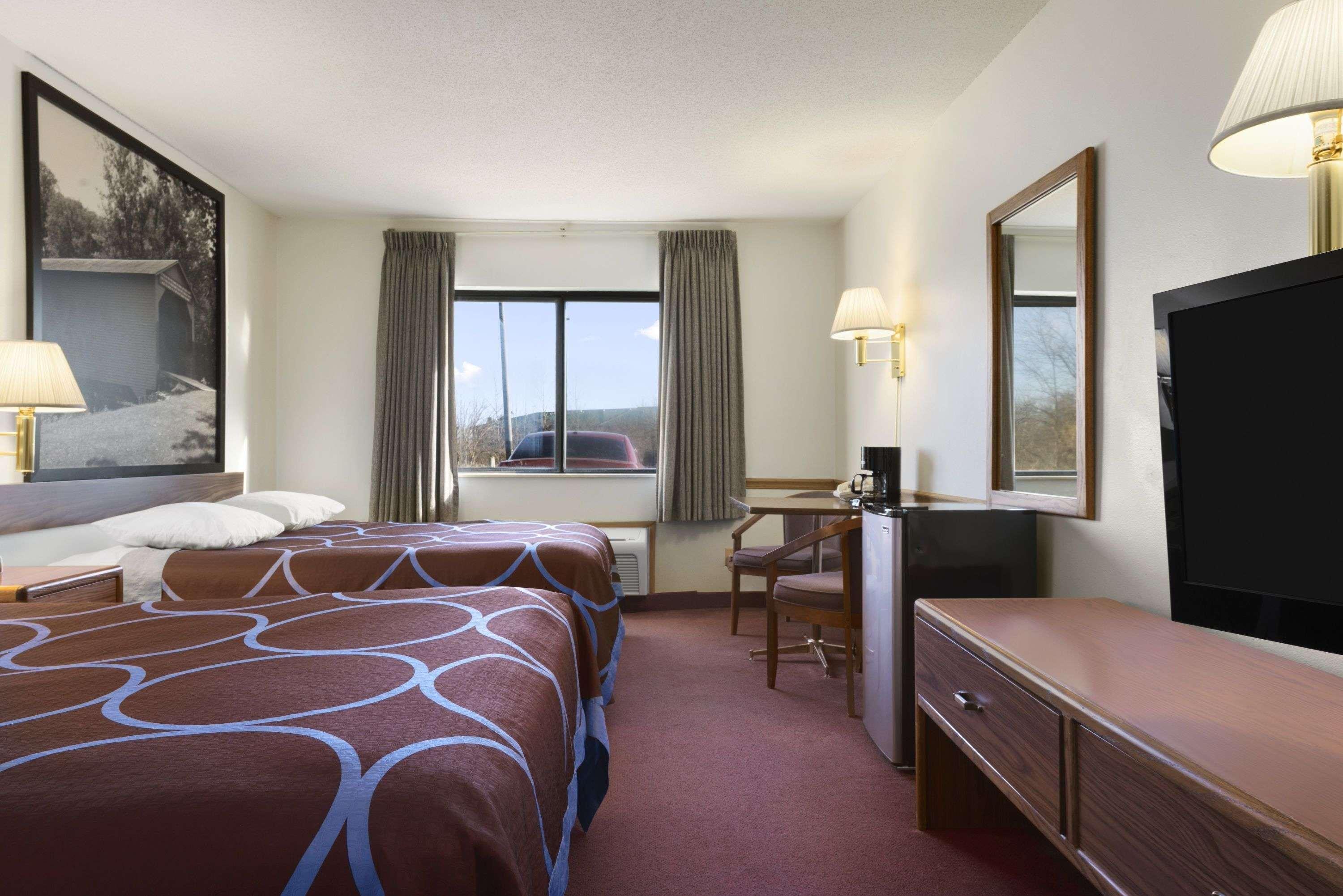 Super 8 By Wyndham Danville Exterior photo